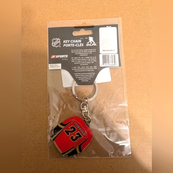 3 For 30$ NHL - Calgary Flames Monahan Jersey Keyring  Sean Monahan #23 keychain - Picture 2 of 3